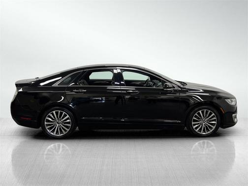 2020 Lincoln MKZ Standard