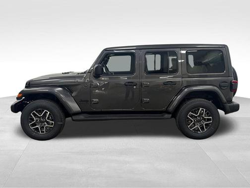 2026 Jeep Wrangler 4-Door Sahara 4x4