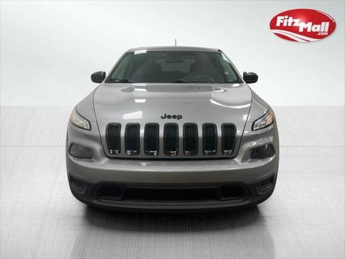 2016 Jeep Cherokee Sport