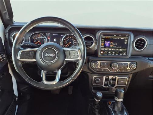 Bright White Clearcoat 2018 Jeep Wrangler Unlimited Sahara