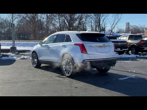 2018 Cadillac XT5 Premium Luxury