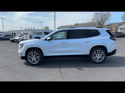 2025 GMC Acadia Denali