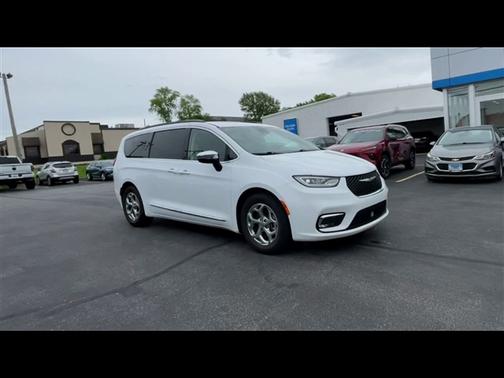 2023 Chrysler Pacifica Limited
