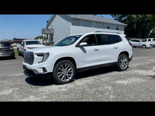 2025 GMC Acadia Denali