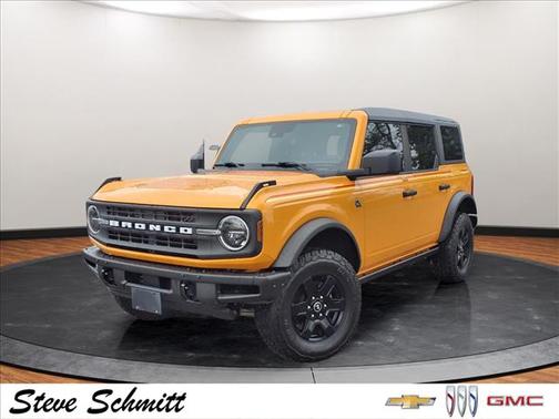 CYBER ORANGE MET TRI-COAT 2022 Ford Bronco Black Diamond