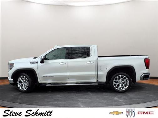 White Frost Tricoat 2022 GMC Sierra 1500 SLT