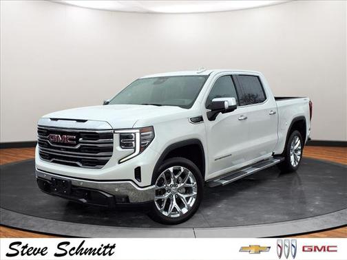 White Frost Tricoat 2022 GMC Sierra 1500 SLT