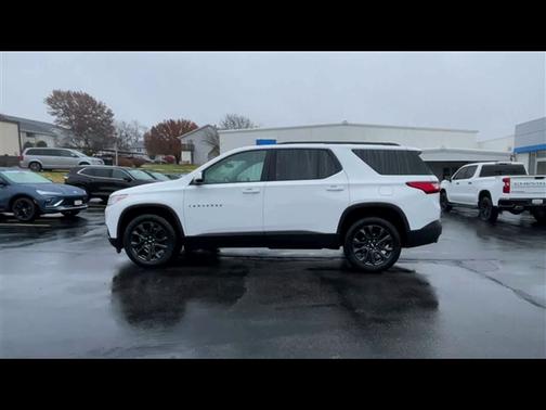 2021 Chevrolet Traverse RS