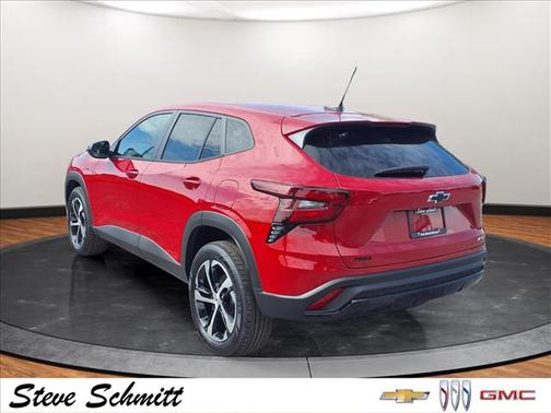 Apex Red 2026 Chevrolet Trax FWD 1RS