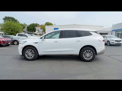 2022 Buick Enclave FWD Essence