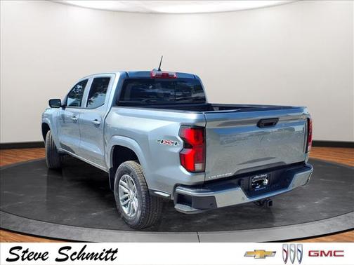 Sterling Gray Metallic 2026 Chevrolet Colorado LT