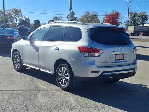 2015 Nissan Pathfinder S