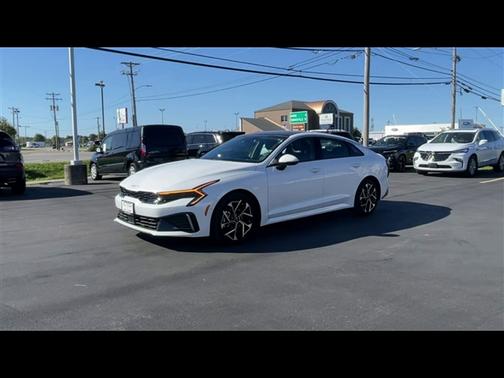 2025 Kia K5 EX