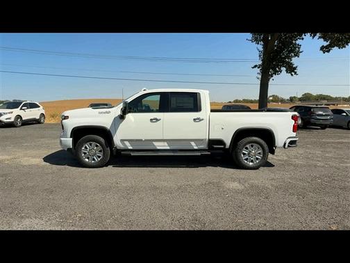 2025 Chevrolet Silverado 2500 High Country