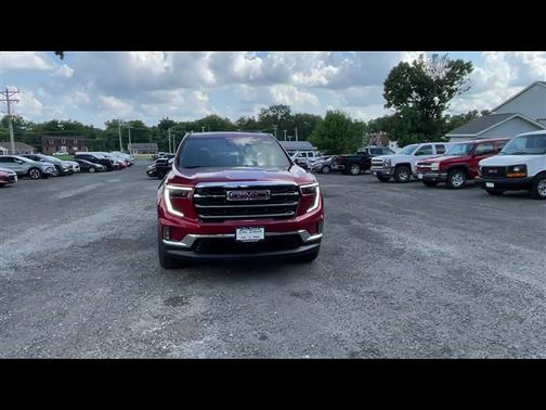 2025 GMC Acadia FWD Elevation