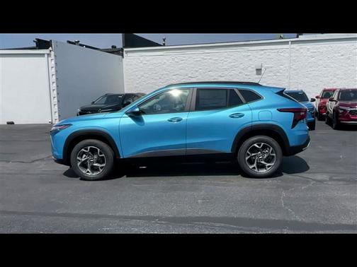 2025 Chevrolet Trax LT