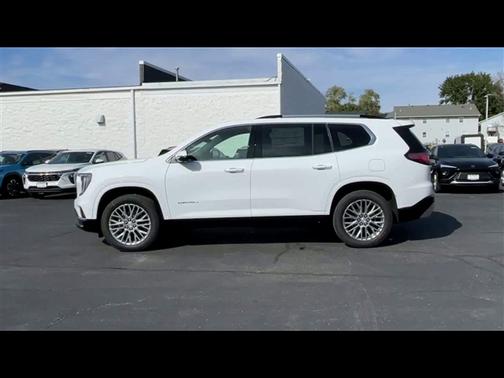 2026 GMC Acadia Denali