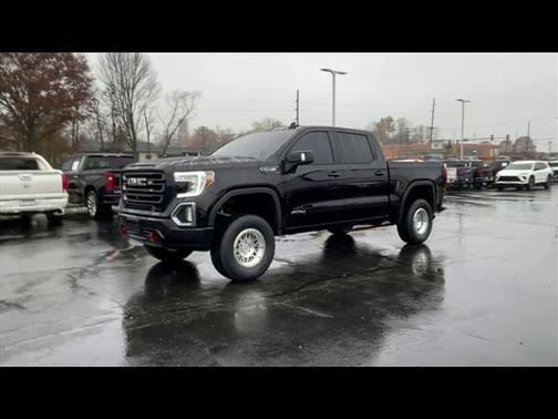 2022 GMC Sierra 1500 AT4