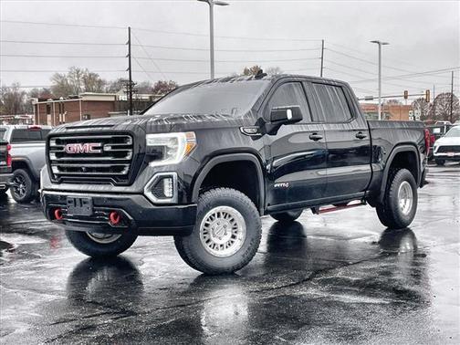 2022 GMC Sierra 1500 AT4