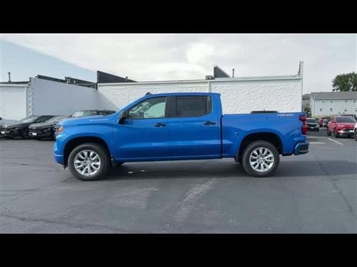 2025 Chevrolet Silverado 1500 Custom