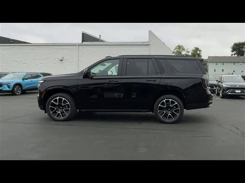 2025 Chevrolet Tahoe 4WD RST