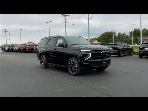 2025 Chevrolet Tahoe 4WD RST
