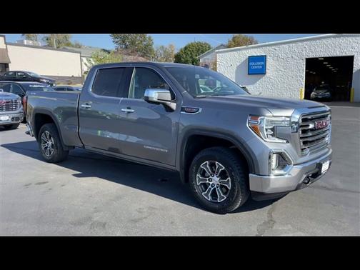 2022 GMC Sierra 1500 SLT