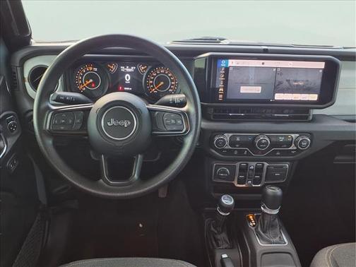 Anvil Clearcoat 2025 Jeep Gladiator Nighthawk