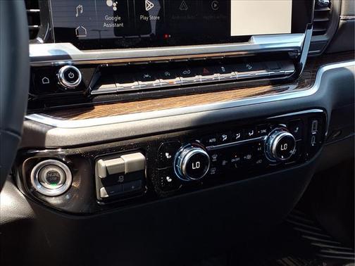 Onyx Black 2026 GMC Sierra 1500 Elevation