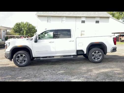 2026 GMC Sierra 2500 SLT