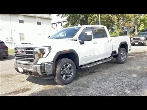 2026 GMC Sierra 2500 SLT
