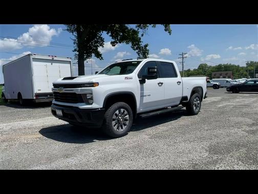2025 Chevrolet Silverado 2500 Custom