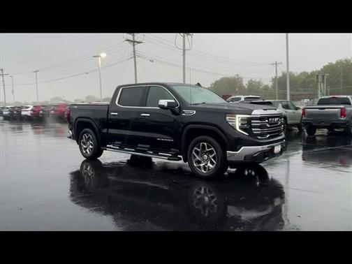 2022 GMC Sierra 1500 SLT