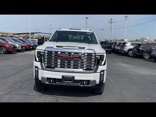 2025 GMC Sierra 2500 Denali