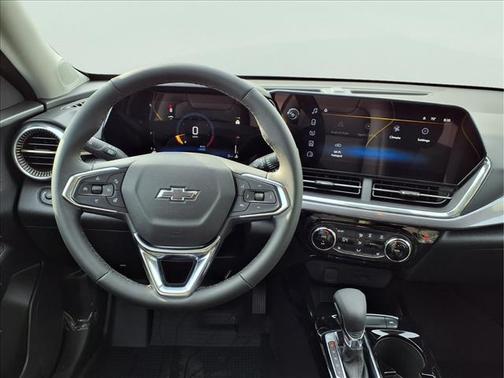 Mosaic Black Metallic 2026 Chevrolet Trax FWD ACTIV