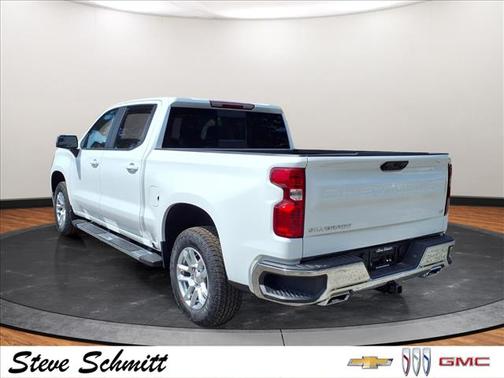 Summit White 2026 Chevrolet Silverado 1500 LT
