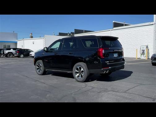 2026 GMC Yukon 4WD AT4