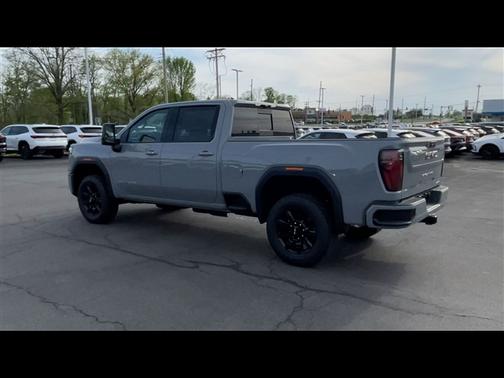 2025 GMC Sierra 2500 AT4