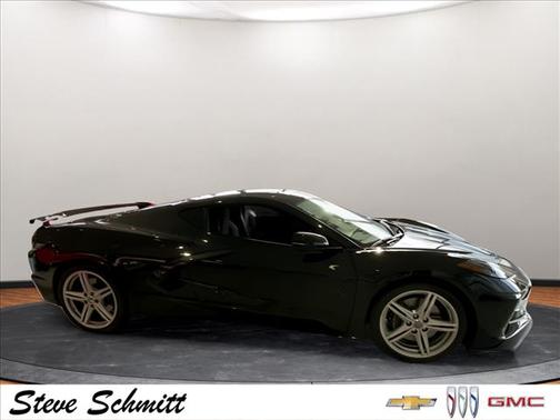 2026 Chevrolet Corvette Stingray w/2LT