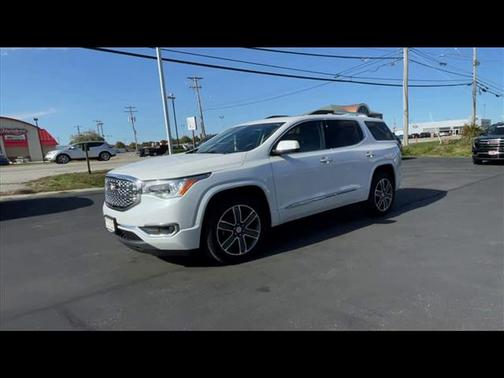2019 GMC Acadia Denali