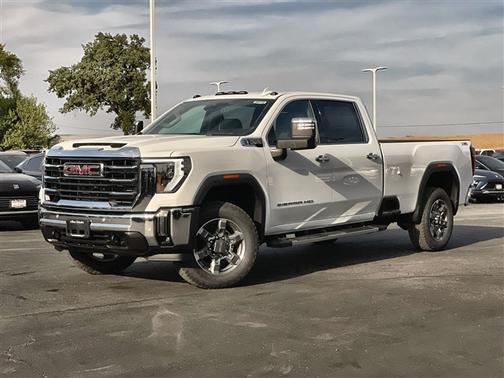 2026 GMC Sierra 2500 SLT