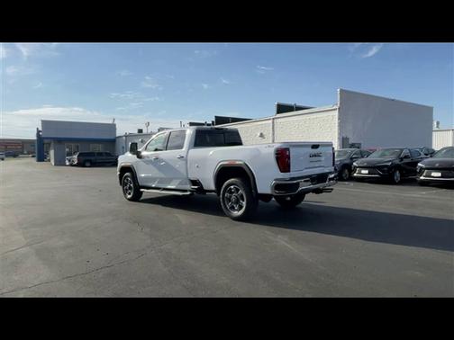 2026 GMC Sierra 2500 SLT