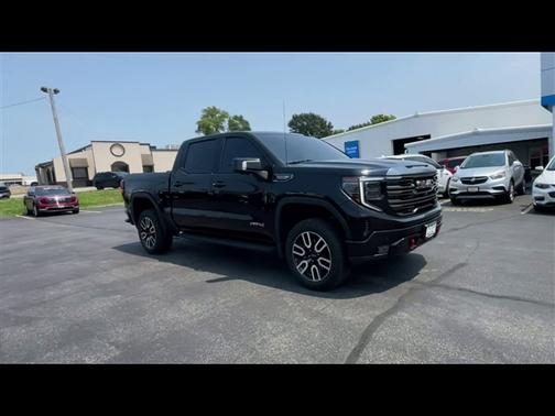 2023 GMC Sierra 1500 AT4