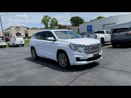 2022 GMC Terrain Denali