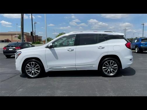 2022 GMC Terrain Denali