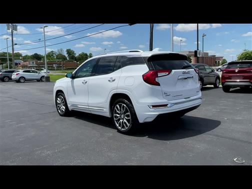 2022 GMC Terrain Denali