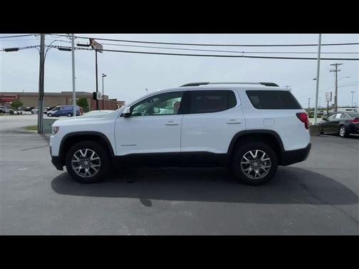 2023 GMC Acadia FWD SLT