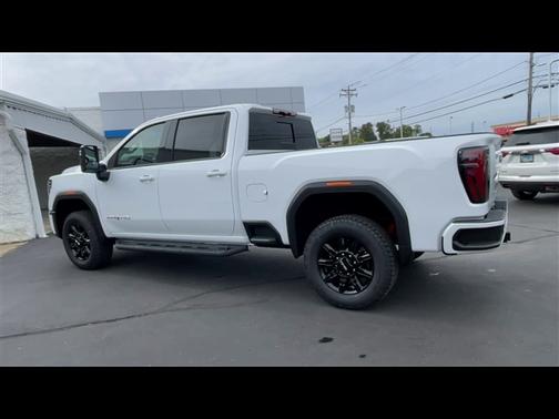 2026 GMC Sierra 2500 AT4