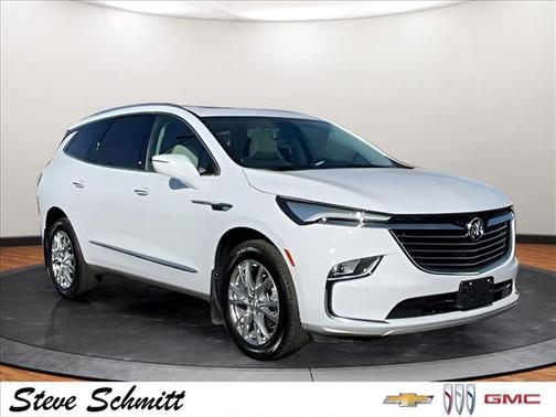 2023 Buick Enclave Essence AWD