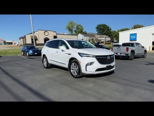 2023 Buick Enclave Essence AWD